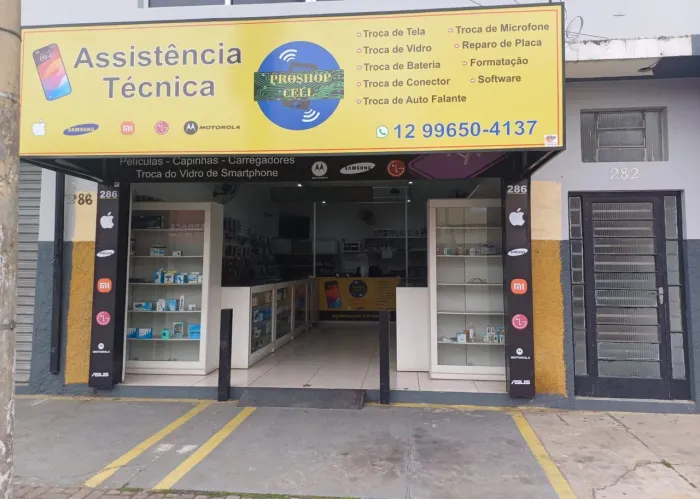 Loja de Manutenção de celular e acessórios 