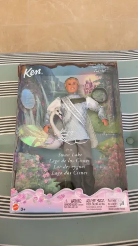 Ken Barbie Lago Dos Cisnes Príncipe Daniel Mattel 2003 Novo Na Caixa