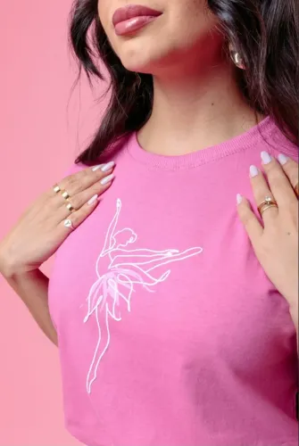 T-shirts Femininas