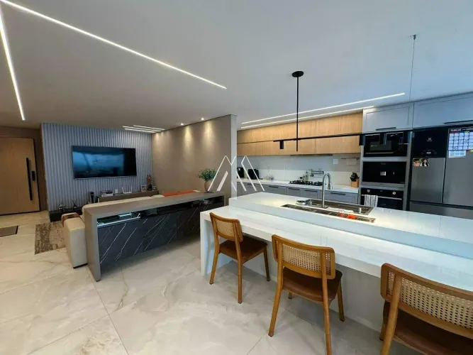 Apartamento de alto padrão 130 m² à venda no Belvedere em Itaúna/MG