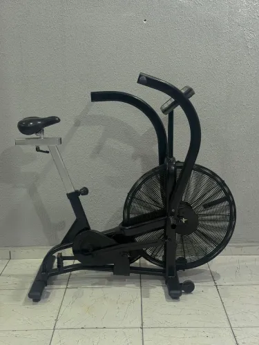 Bicicleta Air bike Preta seminova
