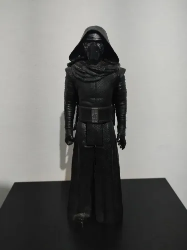 Boneco de 30 cm do Kylo Ren - Hasbro
