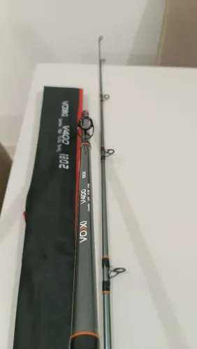 Vara de pesca para carretilha - V400