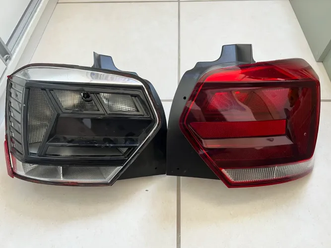 PAR DE LANTERNA TRASEIRA VW POLO 2022