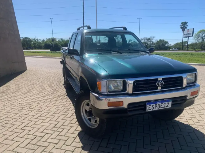 Toyota Hilux CD 4X4 2.8 Diesel Mec. 1996