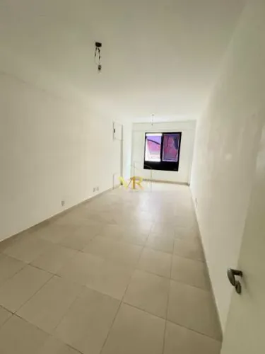 Sala Comercial à Venda - Freguesia (Jacarepaguá) - 35 m² com 1 Vaga e Excelente Localizaçã