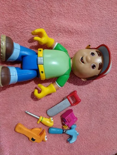 Boneco Manny Maos a obras, boneco com som em bom estado