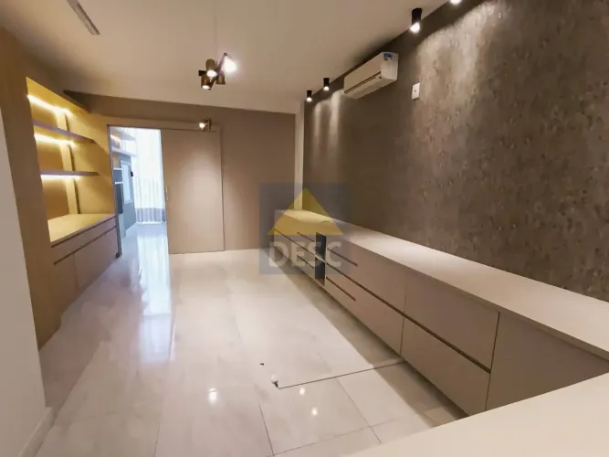Sala Comercial para Locação na Rua 3000 Balneário Camboriú