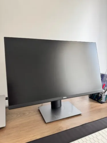 Monitor Dell 27? P2719H IPS Full HD Base Regulavel