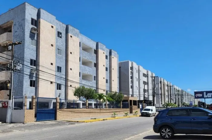 Apartamento com 3 dormitórios à venda, 77 m² por R$ 350.000,00 - Aeroclube - João Pessoa/P