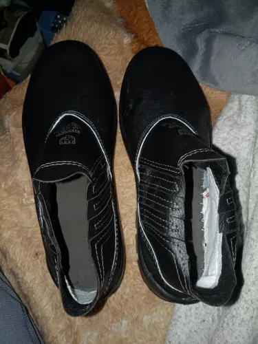 Bota trabalha
