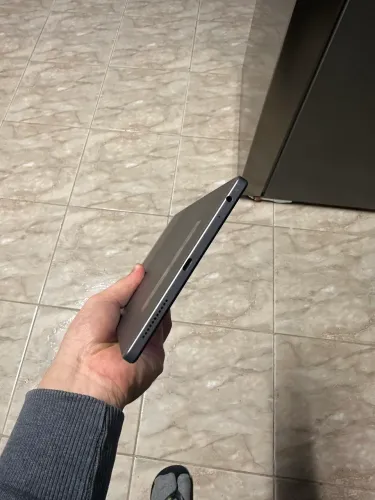 Tablet Tab M9