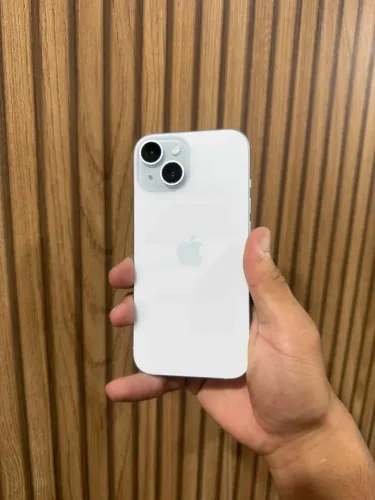 iPhone 15