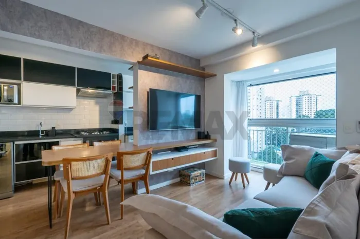 Apartamento para venda em Parque Taboão com 2 quartos, sendo 1 suíte, 55m²