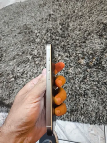 iPhone 15 pro 128