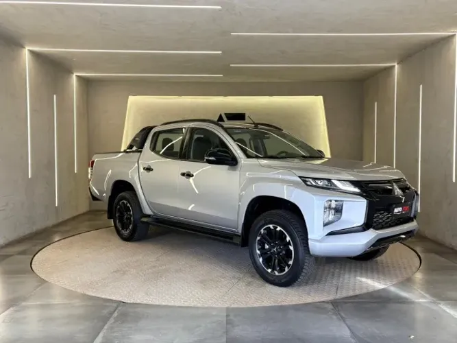 Mitsubishi L200 Triton Sport HPE 2.4 CD Diesel Aut. 2023
