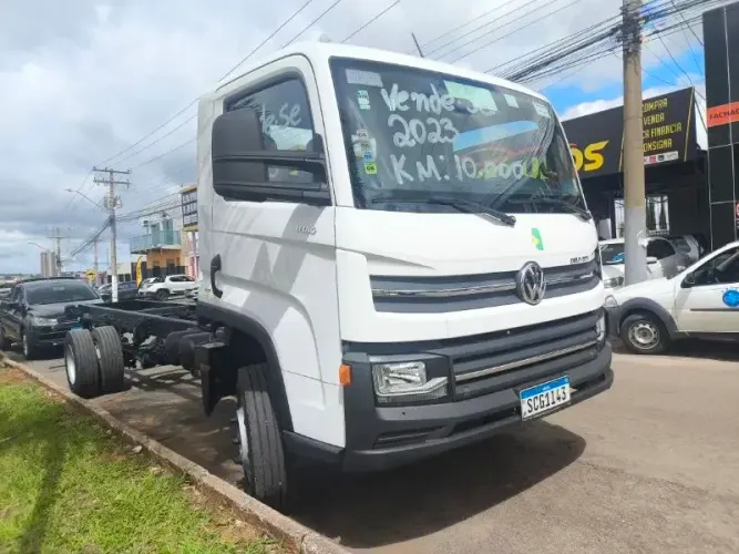 ? VENDE-SE URGENTE: Caminhão Volkswagen 2023