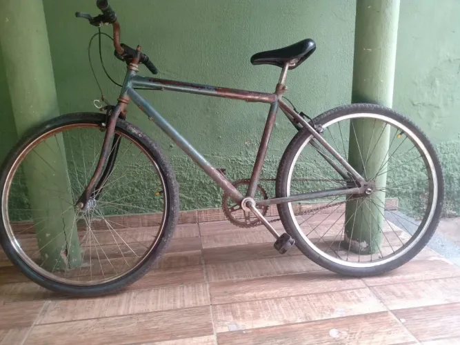 Vendo uma bicicleta ppr 150 reais 
