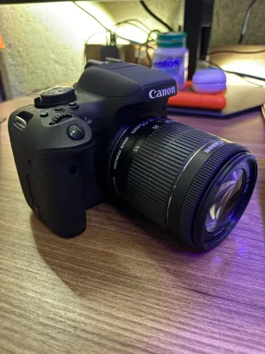 Canon T6i Eos Rebel camera