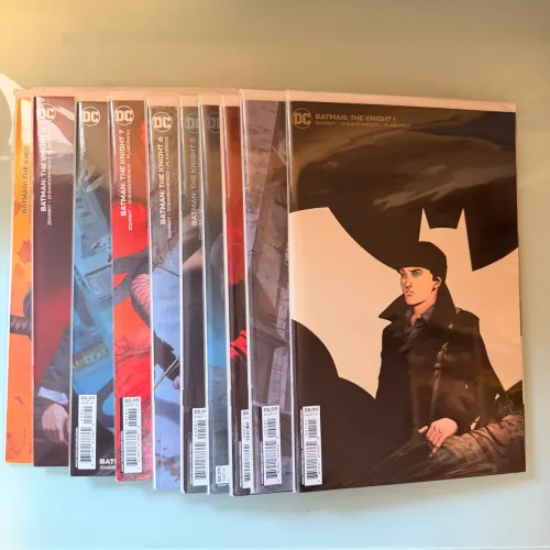 HQ BATMAN The Knight / Minissérie 10 edições / Importada