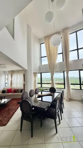 Apartamento duplex á venda no Condomínio Residencial Majestic