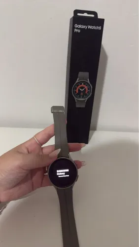Vendo Relógio Samsung galaxy watch5 pro $650,00 Passo cartão .