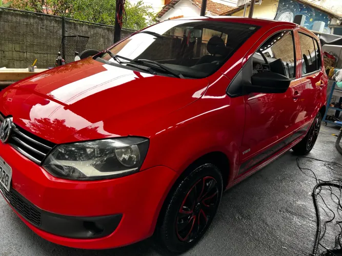 Volkswagen Fox 1.0 MI Total Flex 8V 5P 2011