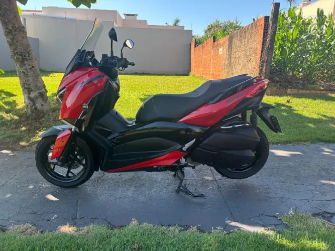 XMAX 250 abs