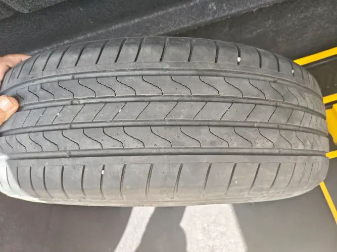 Pneu 185/60 R15