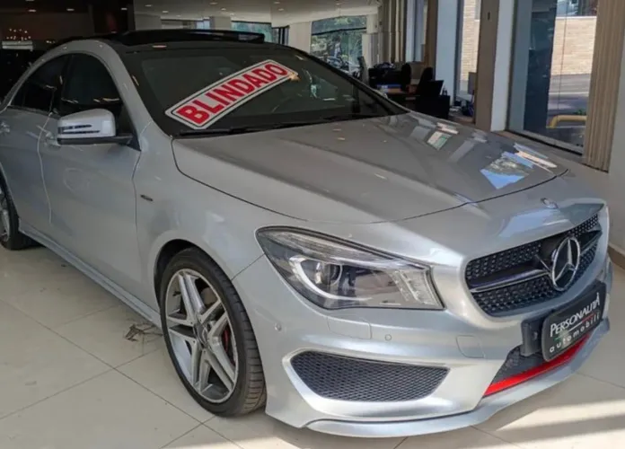 Mercedes-Benz CLA-250 Sport 4matic 2.0 16V 211cv Aut. 2015