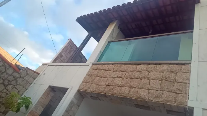 Oportunidade ! Vendo duas casas no Prado com habts
