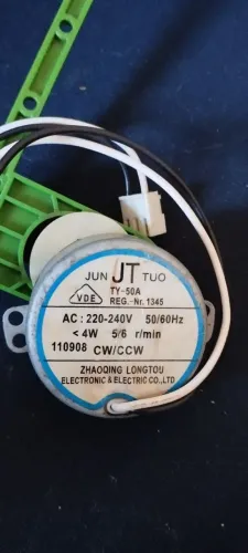Motor aletas  interna climatizador Consul 220v