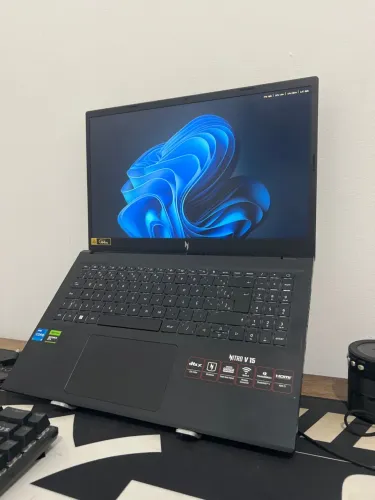 Notebook Nitro V15 Extra! TROCO E NEGOCIO