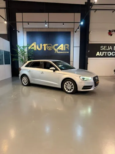 Audi A3 Sedan 1.4 TFSI Flex Tiptronic 4P 2014