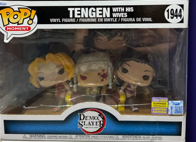 Funko pop Tengen with his wives moment