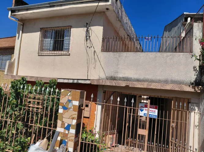 Casa para venda em Vila Celeste com 4 quartos, 124m²