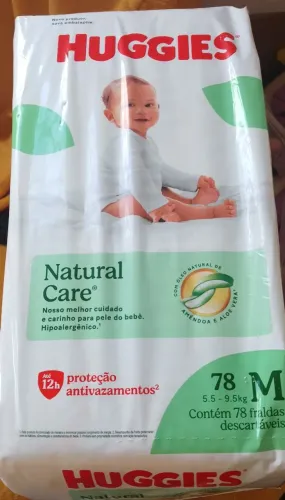 Fralda Huggies Natural Care M 78 unidades