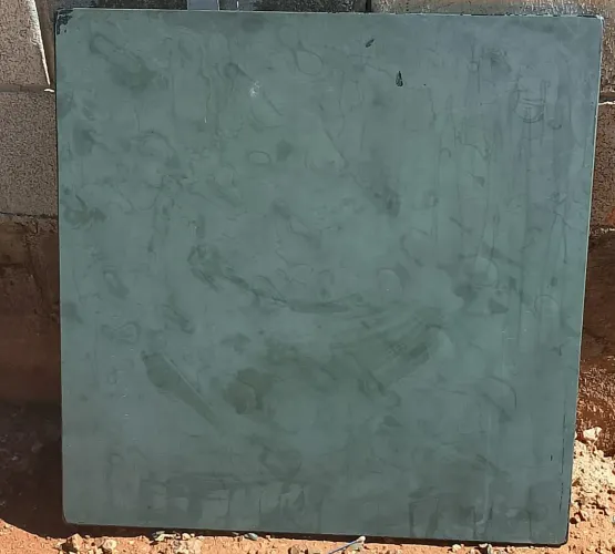Vendo essa pedra de mármore para mesa de 4 cadeiras