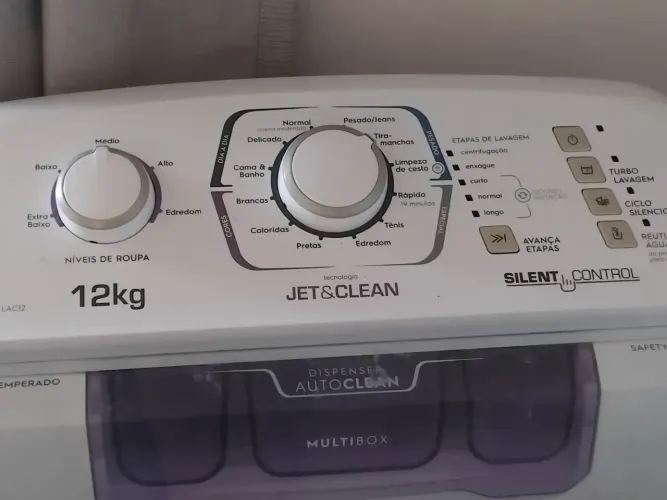 ? Máquina de Lavar Electrolux Jet&Clean 12kg