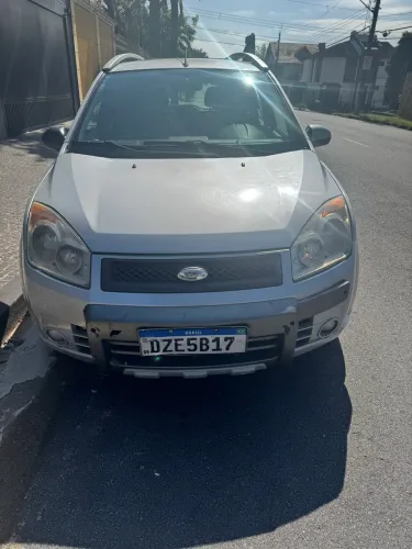 Ford Fiesta Trail 1.6 8V Flex 5P 2008
