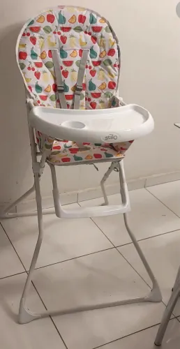cadeirinha de alimentação 