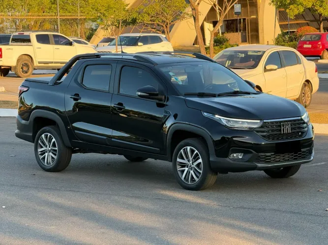 Fiat Strada Volcano 1.3 Flex 8V CD Aut. 2025