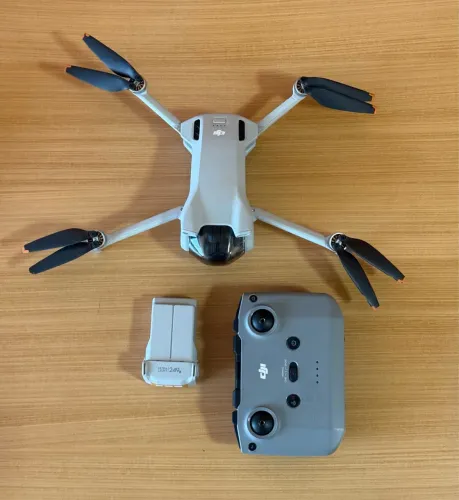 Drone DJI Mini 3 + bateria extra