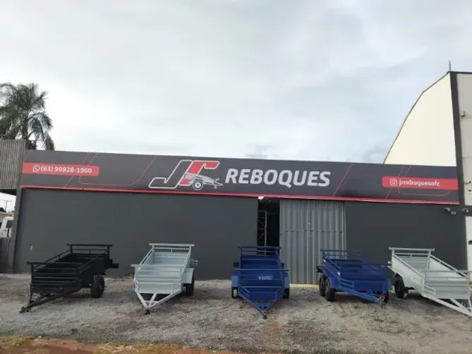 CONTRATA-SE SERRALHEIRO PROFISSIONAL - LINHA DE CARRETINHAS E REBOQUES