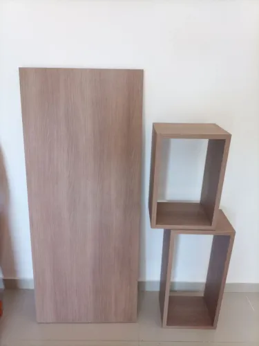 Nichos e bancada para estudo