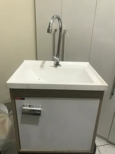 Pia modulada com Cuba e Torneira Inox