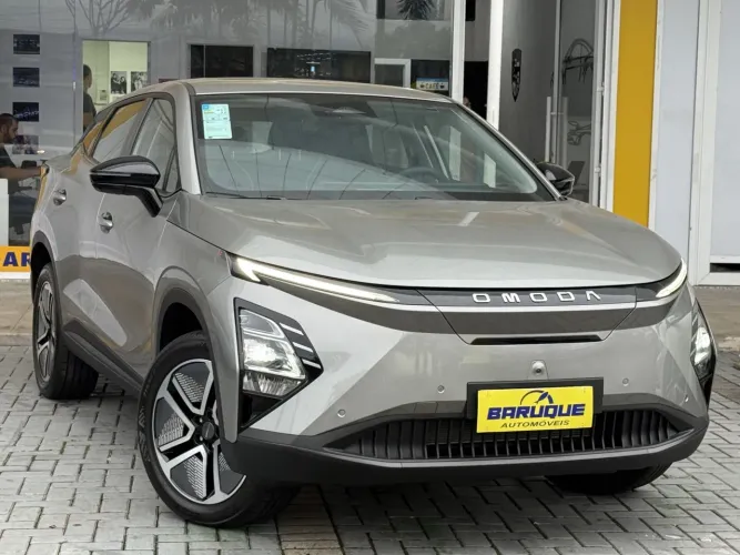 Omoda E5 Elétrico (61,1 KW) 2026