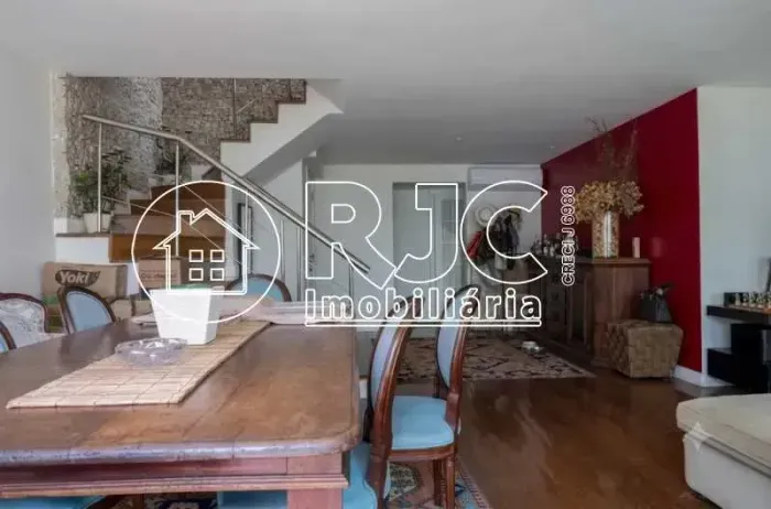 Duplex para venda com 247 metros quadrados com 4 quartos em Leblon - Rio de Janeiro - RJ