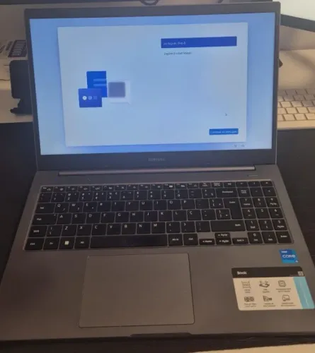 Notebook Samsung Book Intel® Core? i5-, Windows 11 Home, 16GB ram