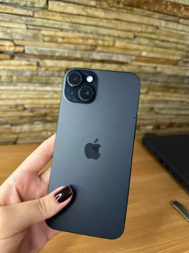 iPhone 15 plus
